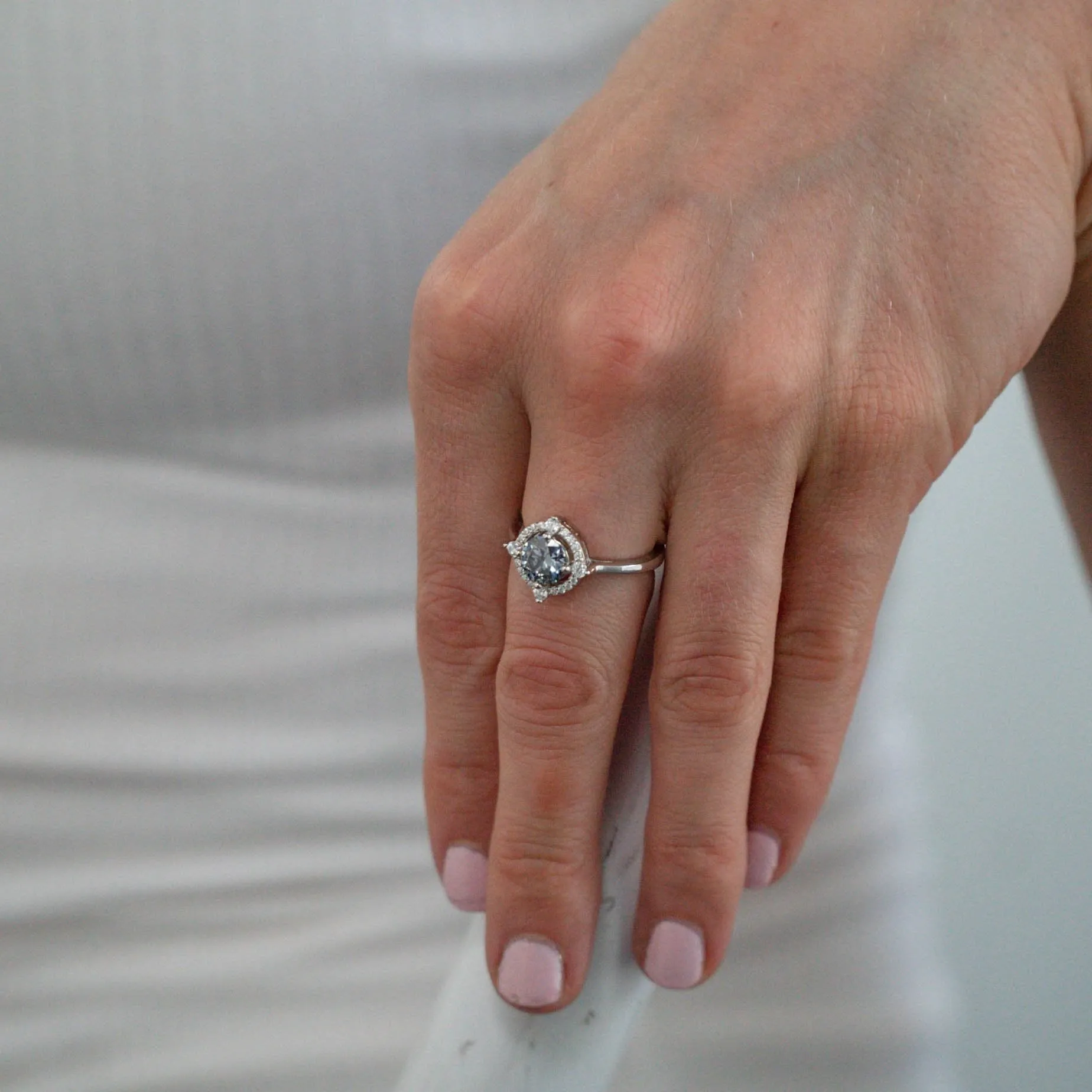1.20 d.e.w cts Regina Moissanite Ring