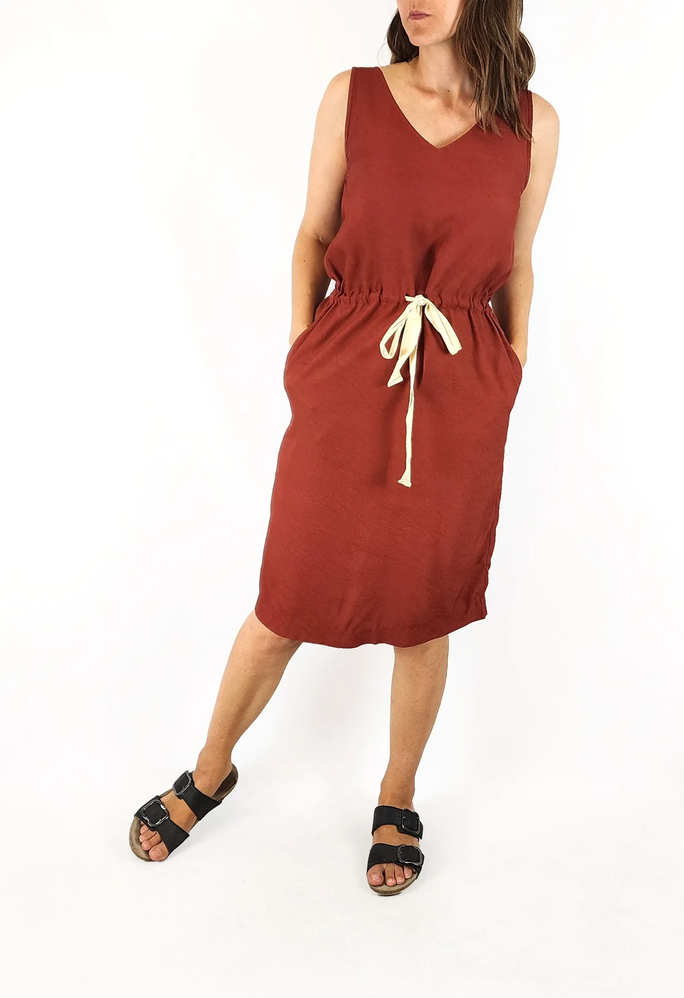 Bul red drawstring dress size 8