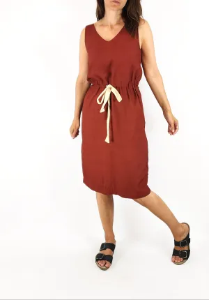 Bul red drawstring dress size 8