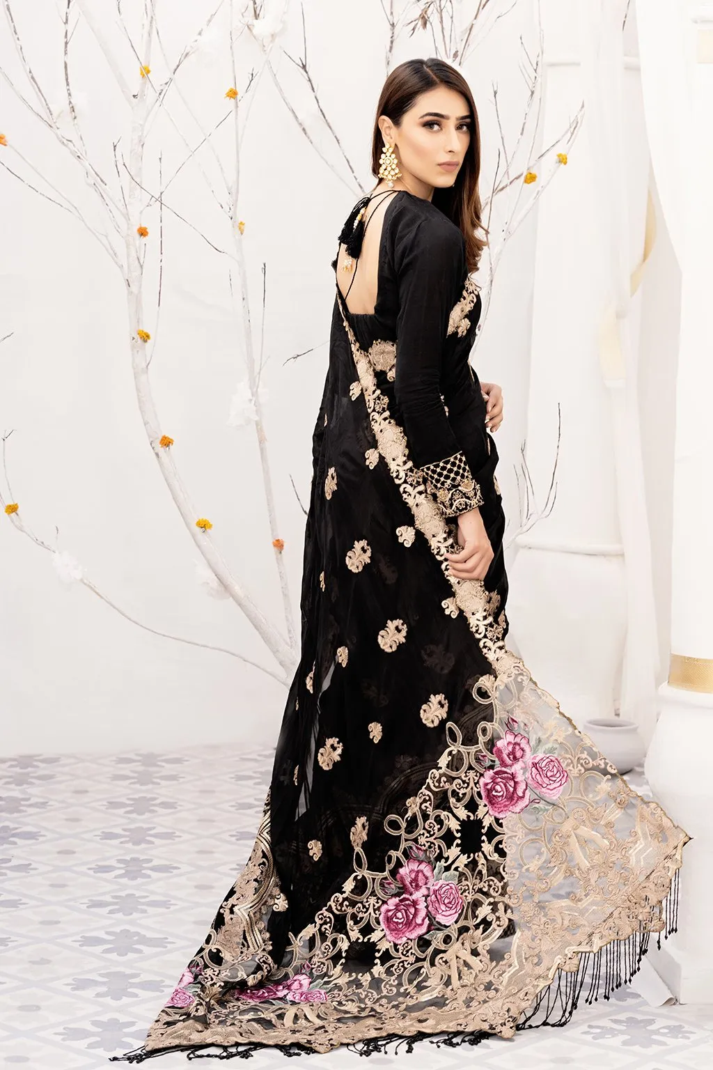 Designer Luxury Saree for Wedding Party #Y6152