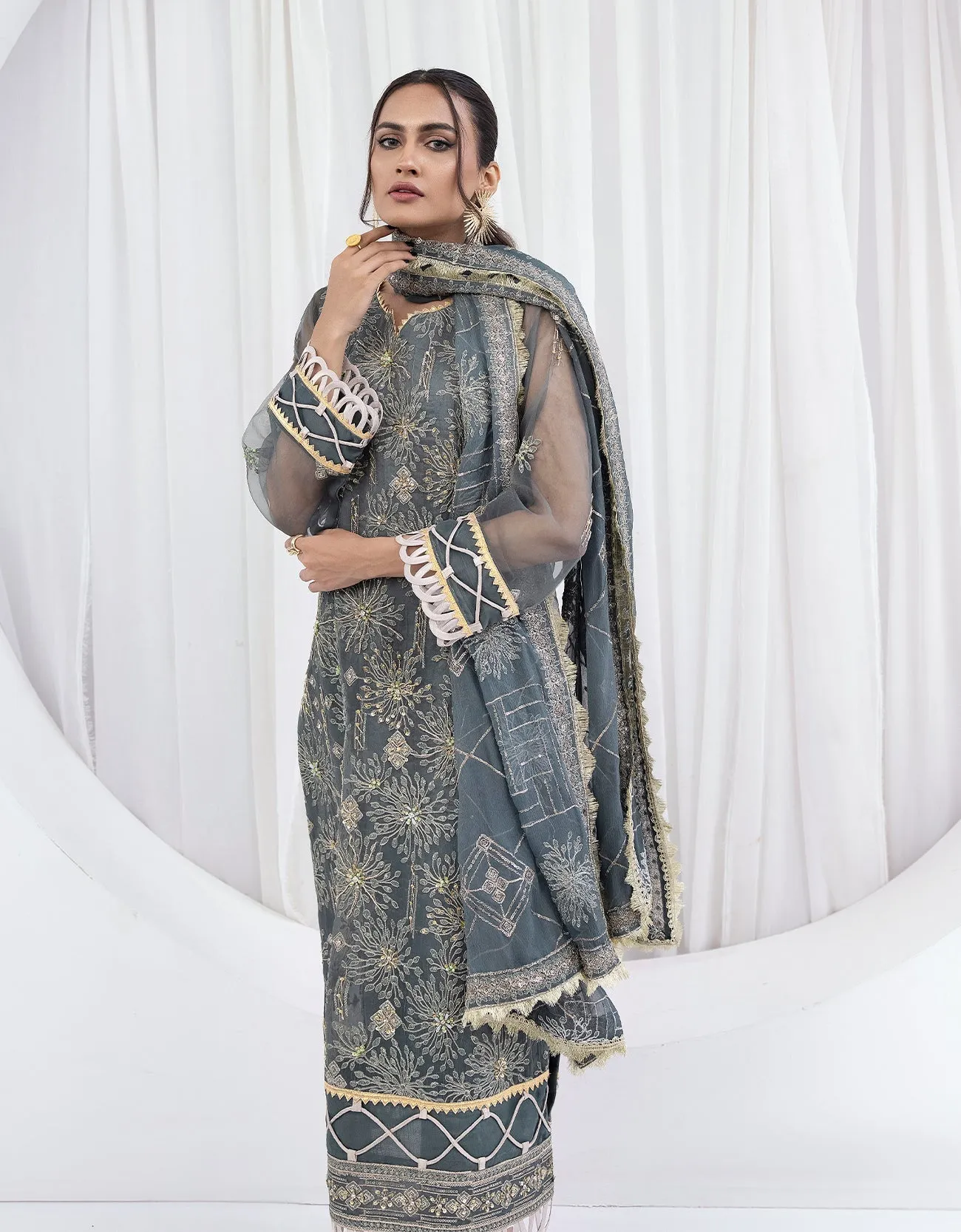 Embellished Electric Blue Pakistani Salwar Kameez