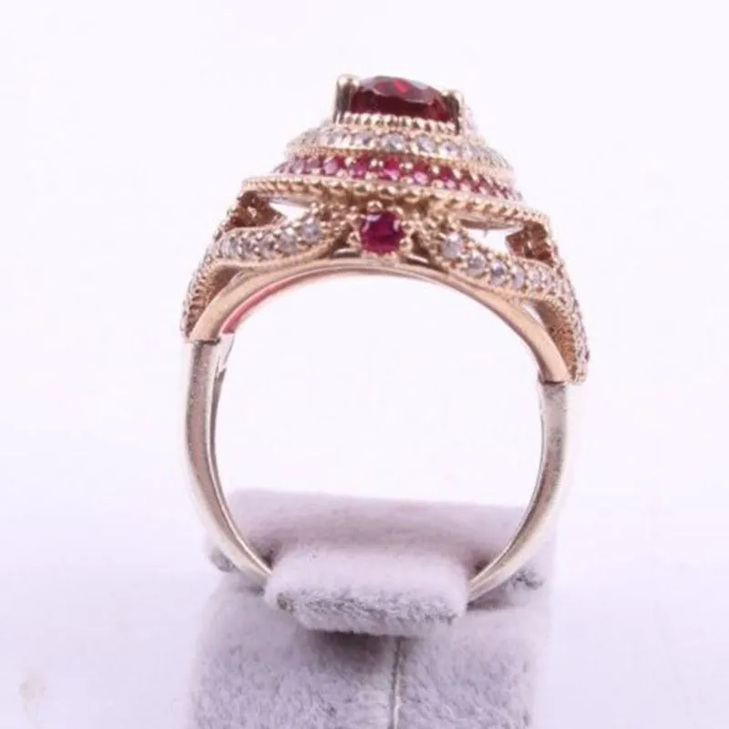 Gorgeous Vintage Oval Pink Red Gemstone Ring Women's Wedding Engagement Jewelry