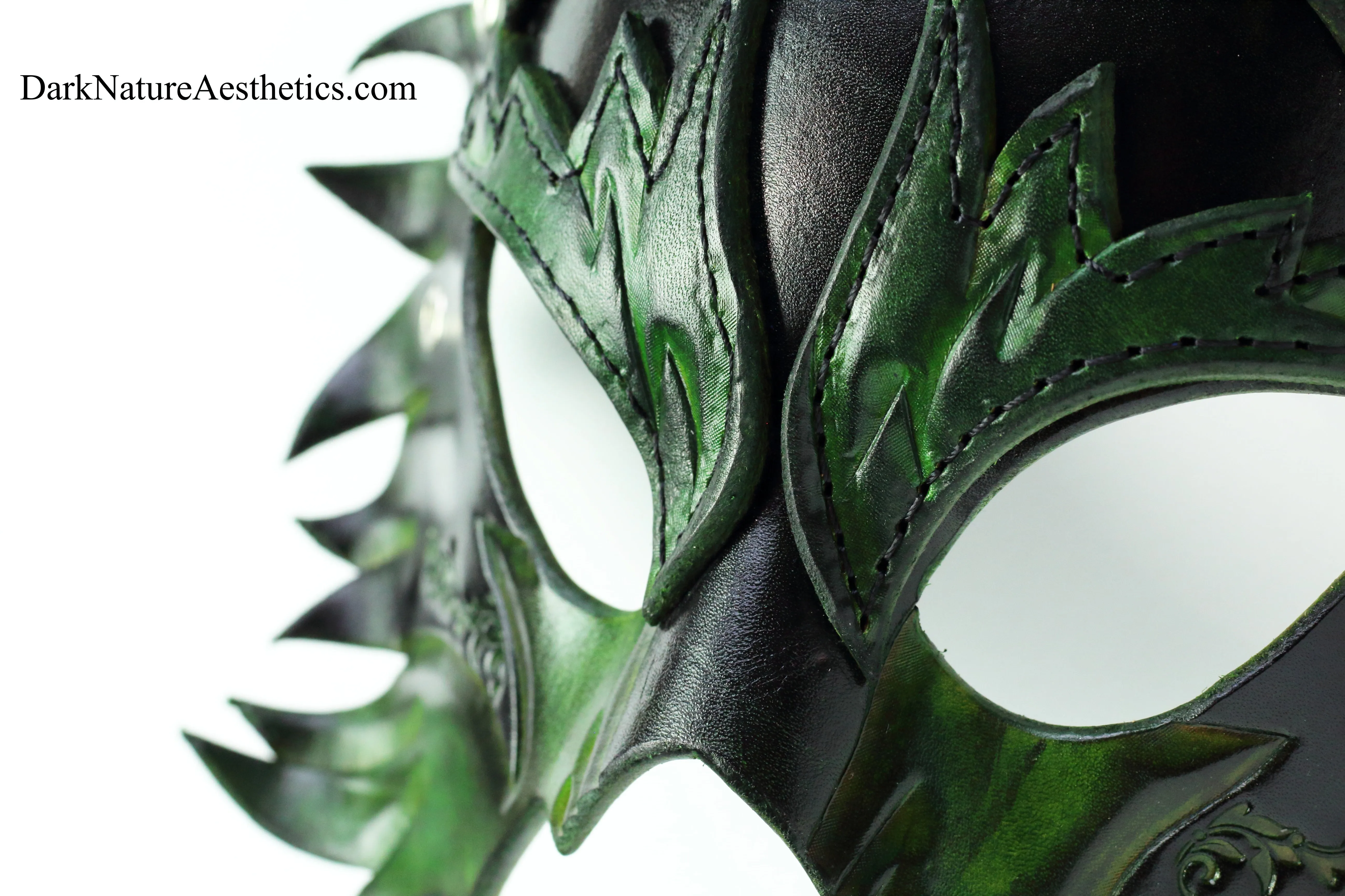 Green "Primal Call" Wolf Leather Mask