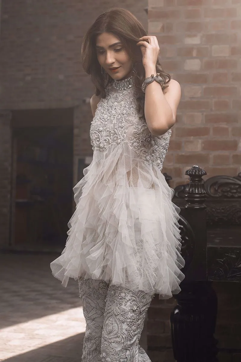 Heavy White Pakistani Party Dresses in Kameez Trouser