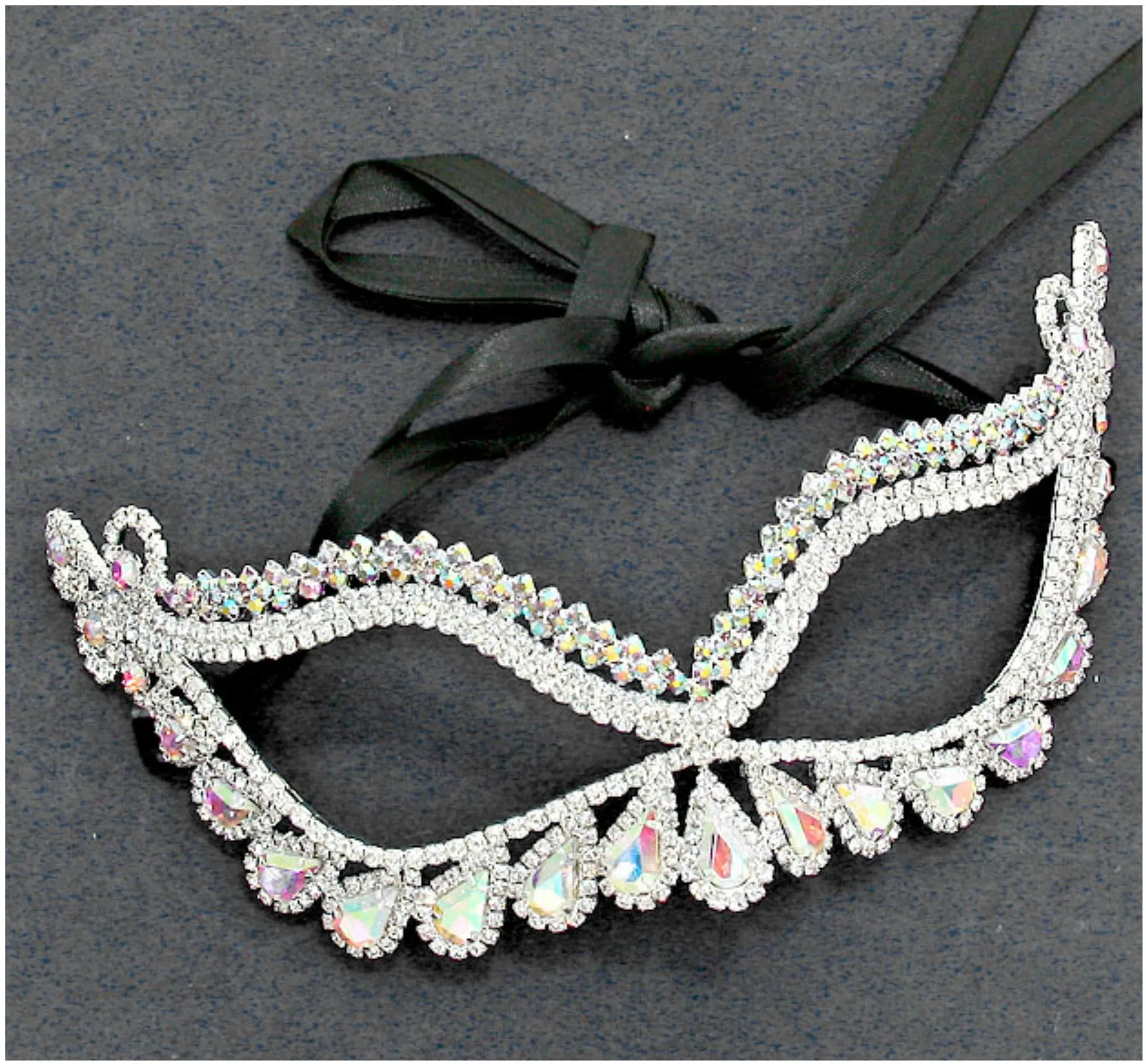 Itica Tear Drop Halo Masquerade Mask | Silver | Crystal