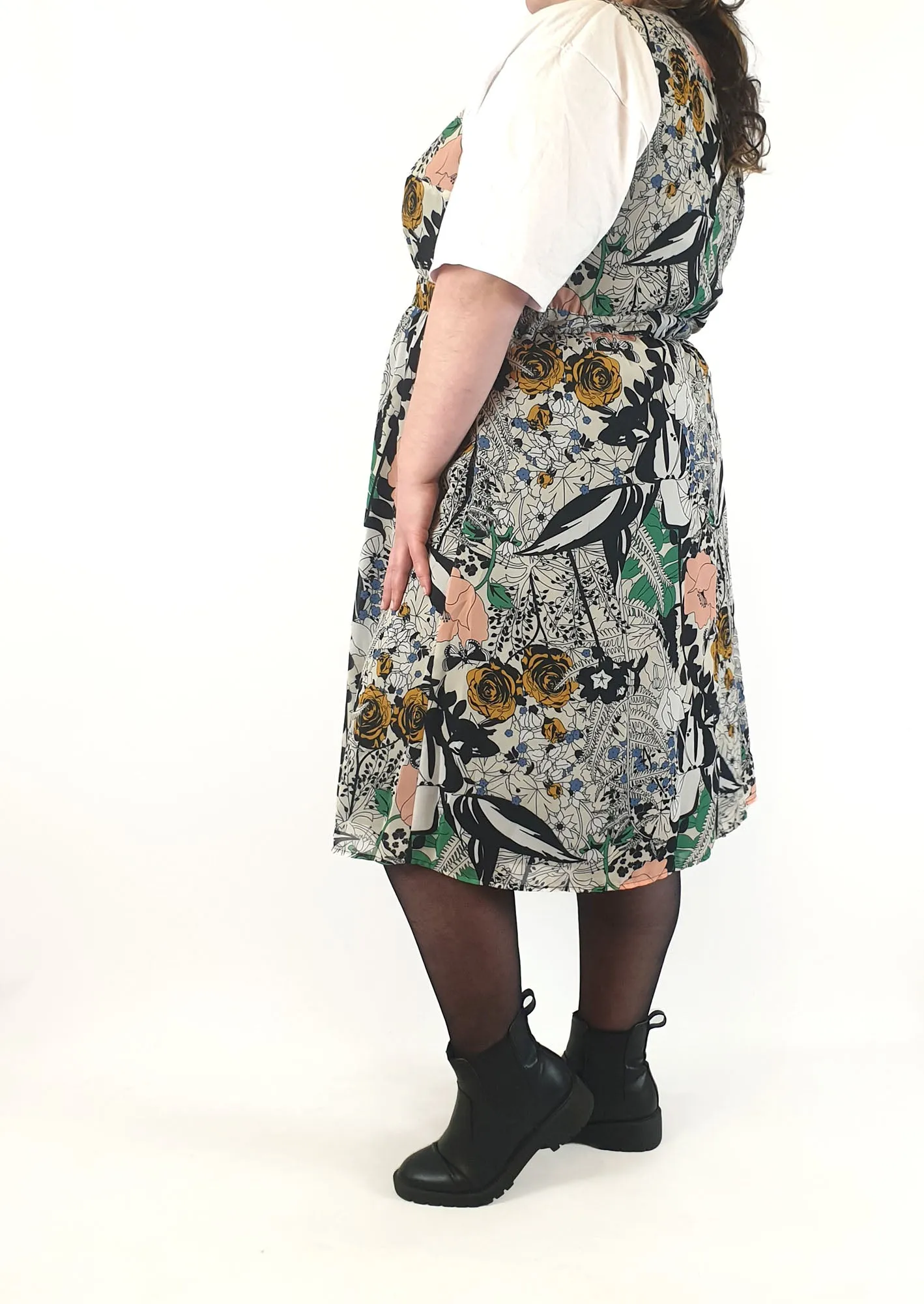 Modcloth   Dupenny unique print sleeveless dress size 2X