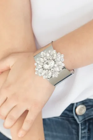 Paparazzi The Fashionmonger Bracelet White
