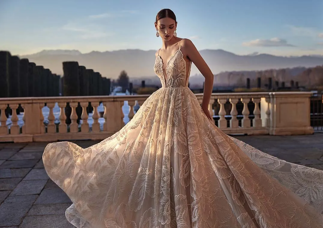 Pronovias Privee: Orlanda