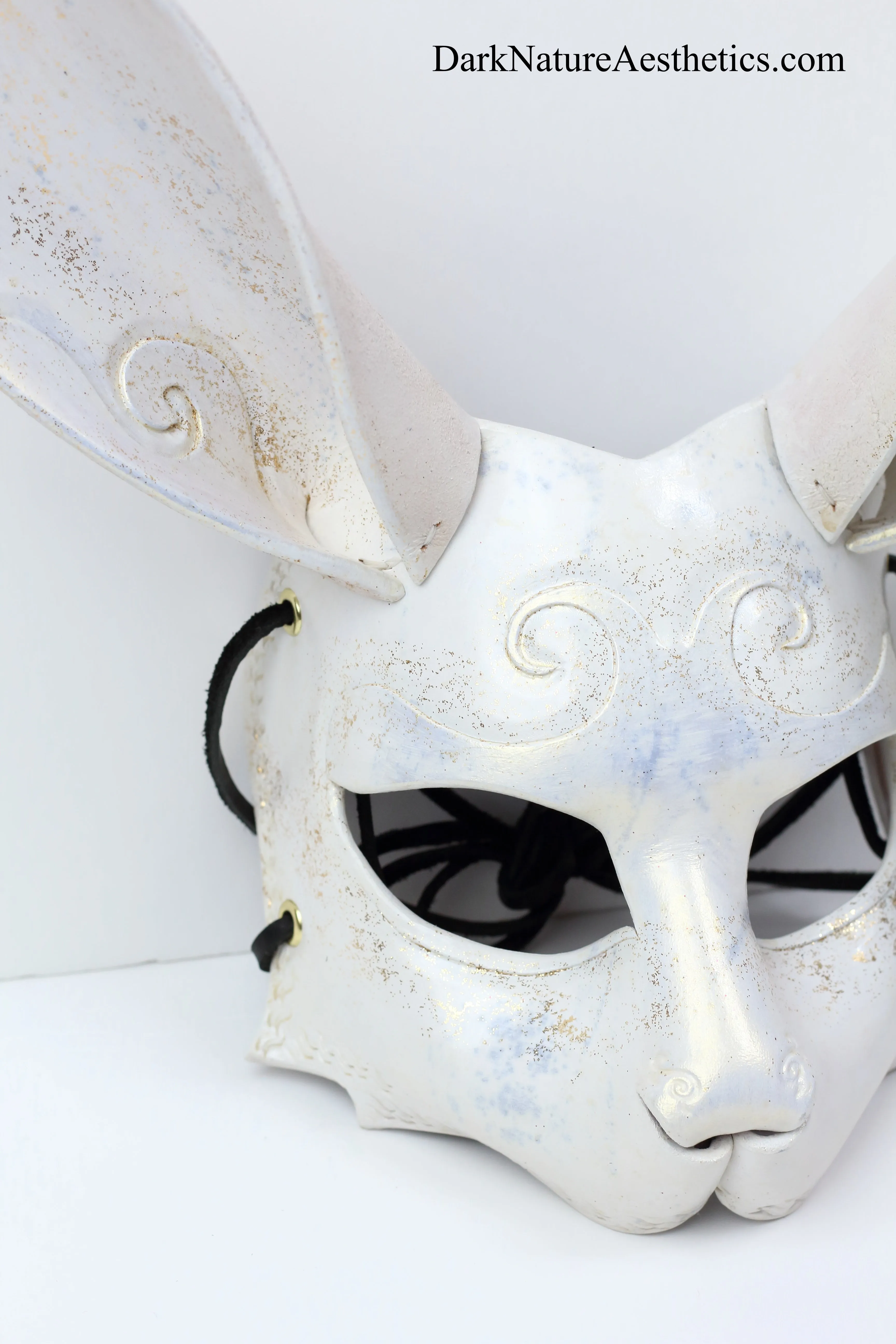 "Dahlia" White/Gold Shimmer Bunny Rabbit Leather Mask