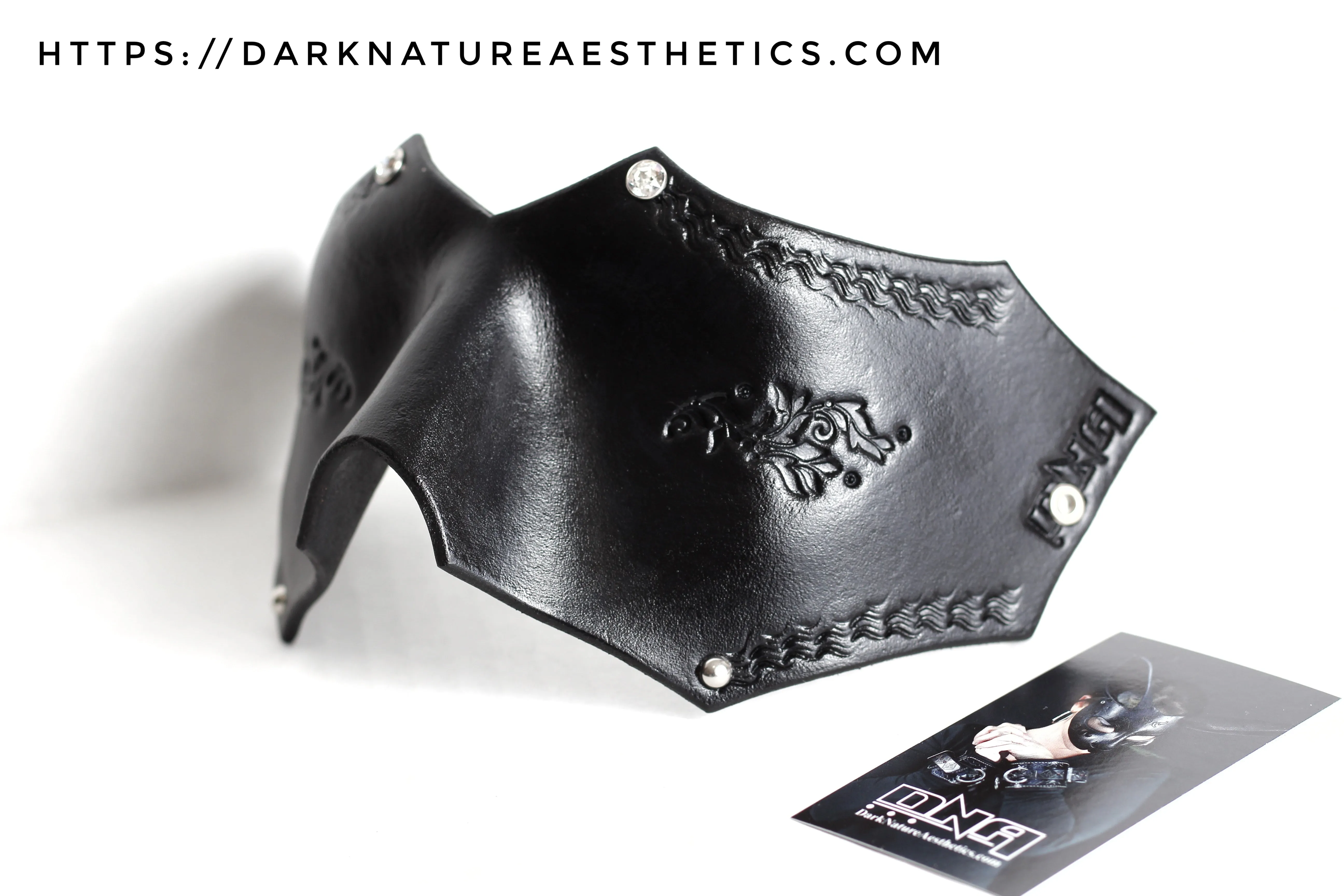 "Deep Abyss" Avina Leather Blindfold