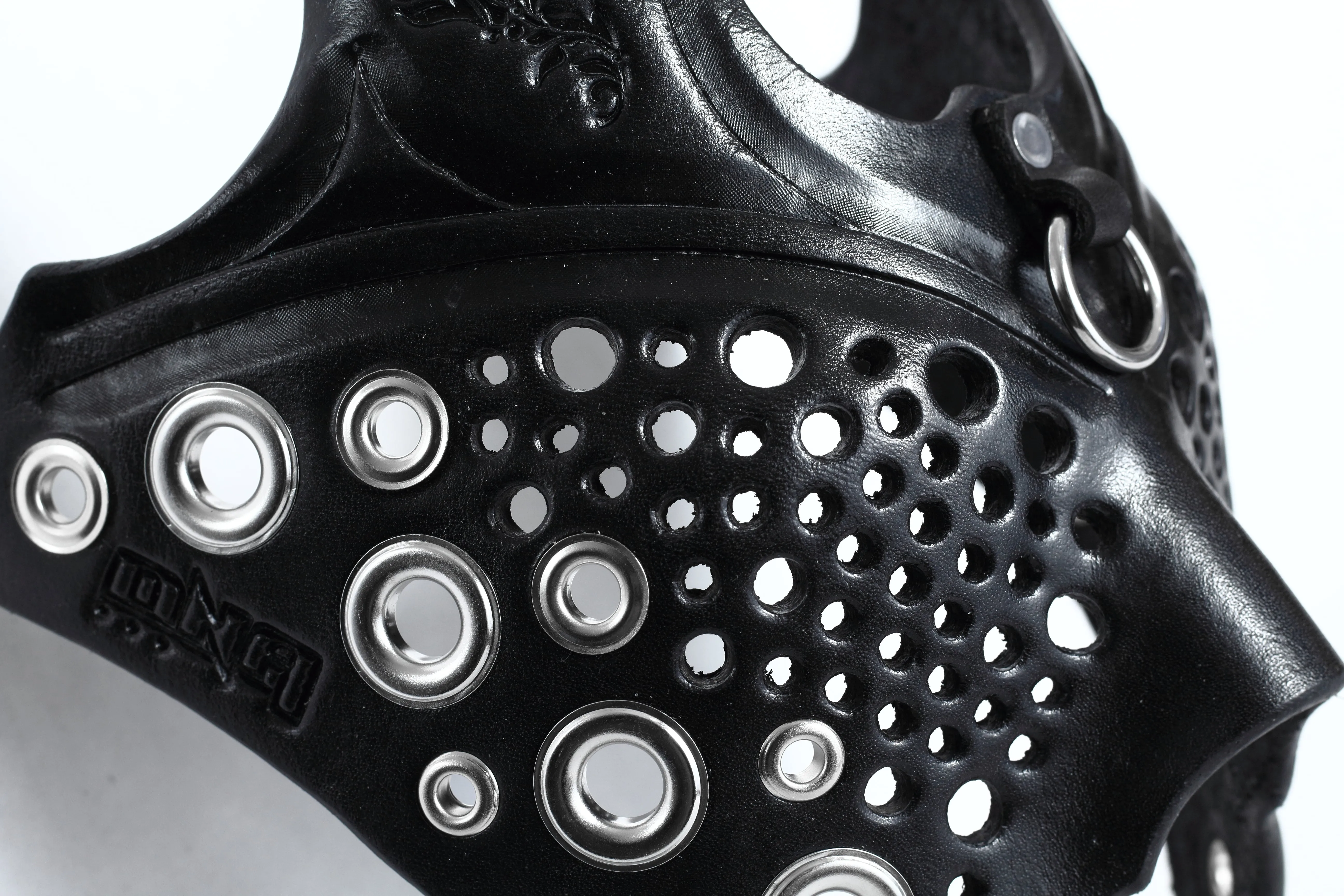"Deep Abyss" Holy Evil Leather Mask