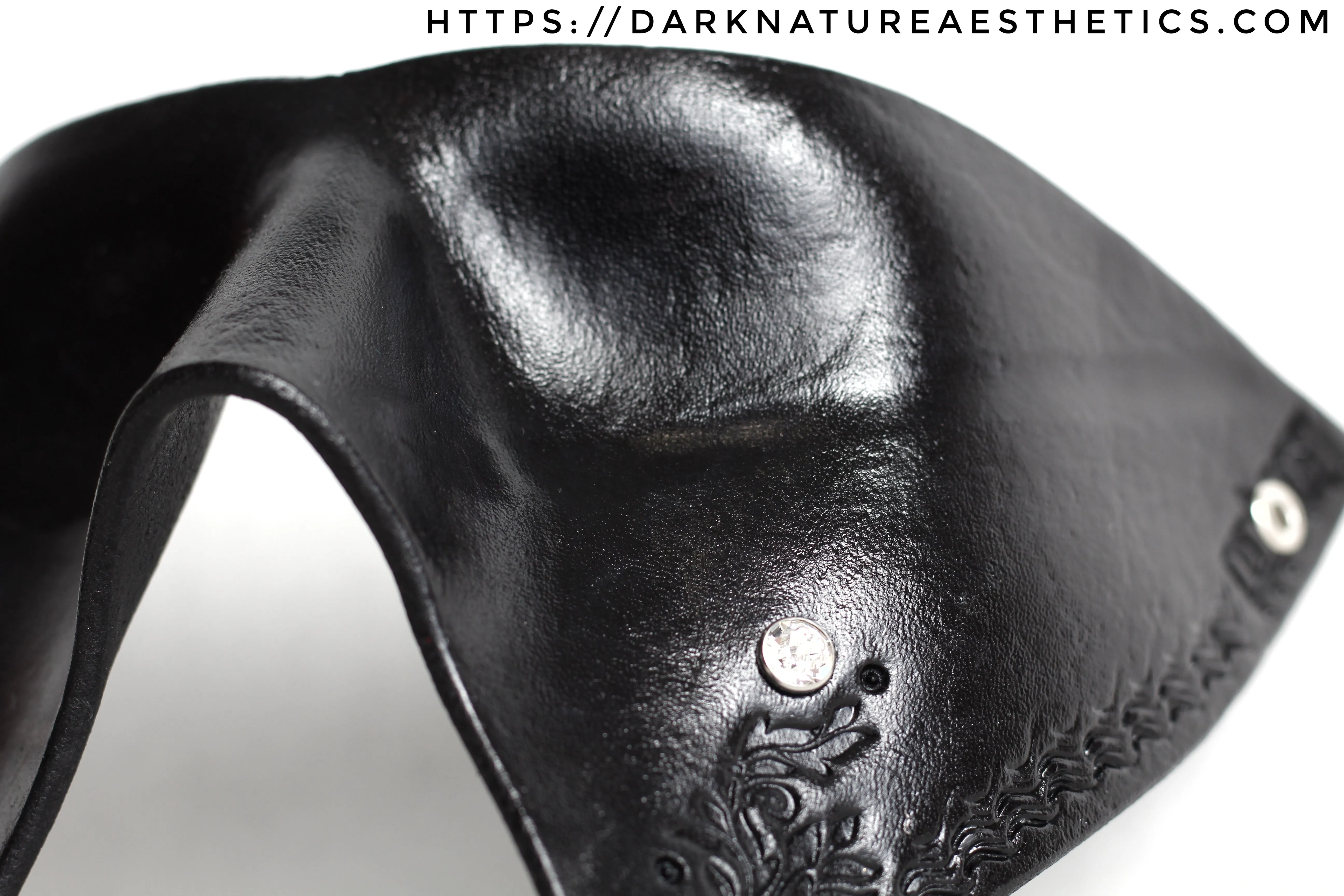 "Deep Abyss" Lysa Leather Blindfold