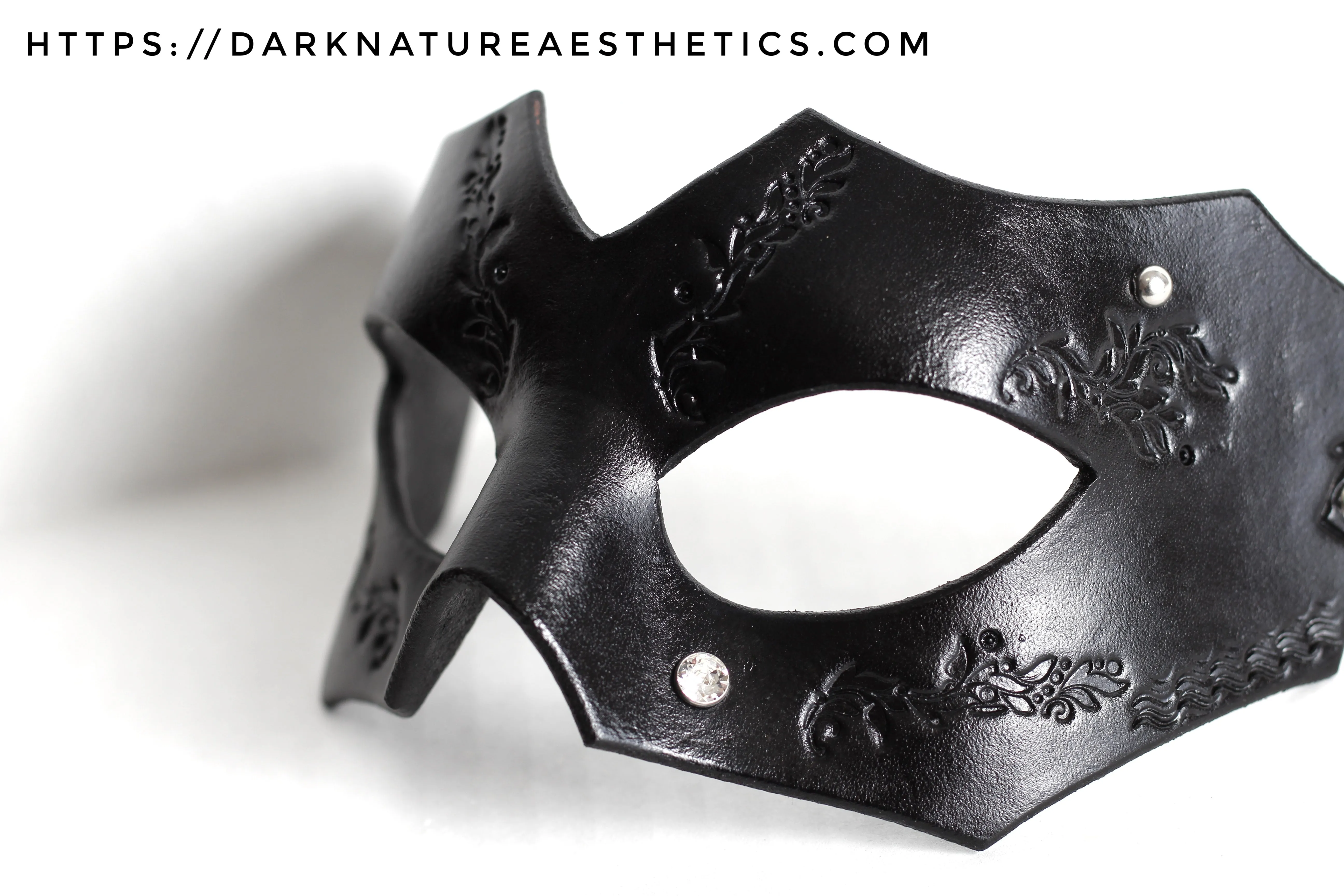 "Deep Abyss" Magna Leather Mask