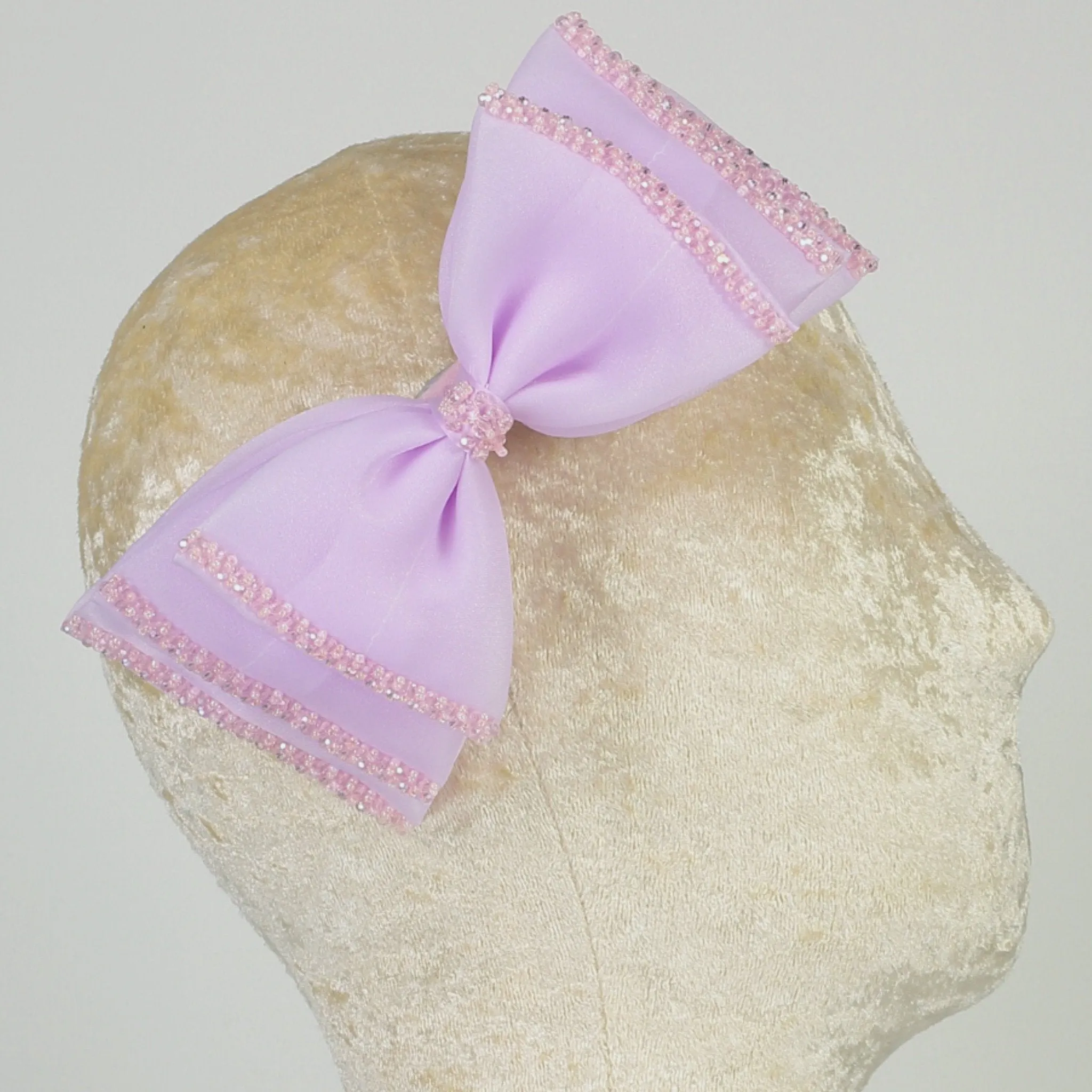 The Gwyneth Statement Bow Hair Clip