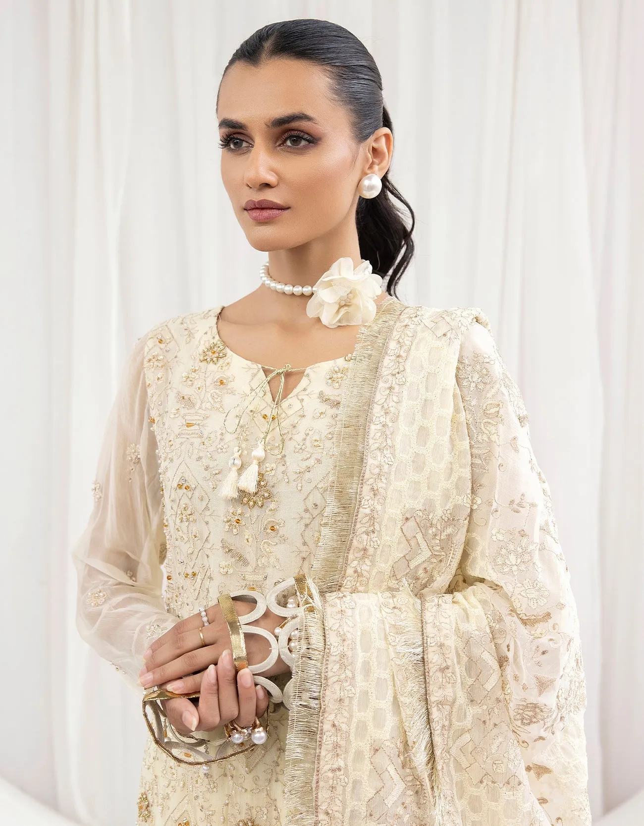 White Chiffon Embellished Pakistani Salwar Kameez